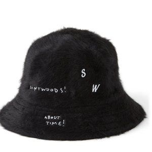 SW Fuzzy Bucket Hat